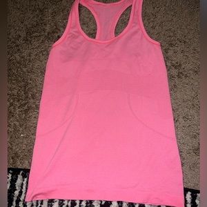 Lululemon tank top size 6
